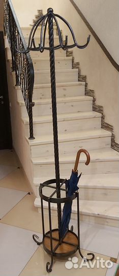 Напольная вешалка в стиле лофт