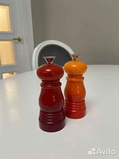 Солонка и перечница, банки