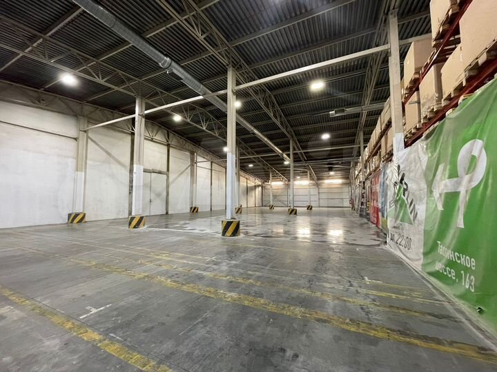 Теплый склад 2245 м2 класса В с пандусом