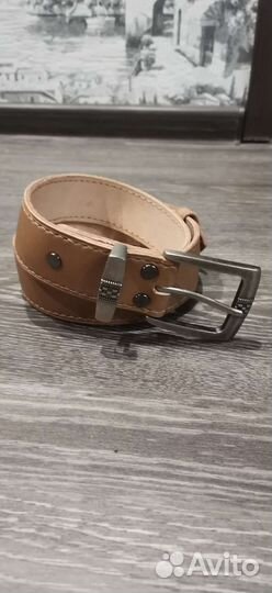Мужской кожаный ремень