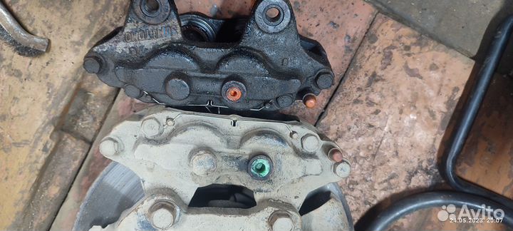 Суппорта от Nissan silvia