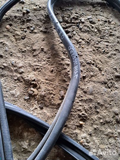 Уплотнитель багажника Volvo S80