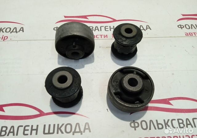 Комплект сайлентблоков переднего рычага VAG