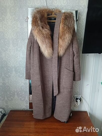 Пальто женское зимнее 40 42