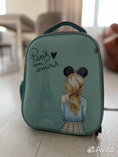 Школьный рюкзак