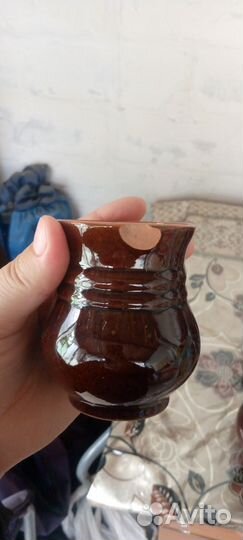 Глиняный кувшин для вина