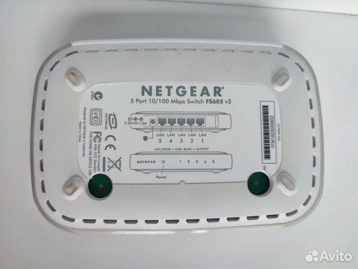 Коммутатор Netgear FS605