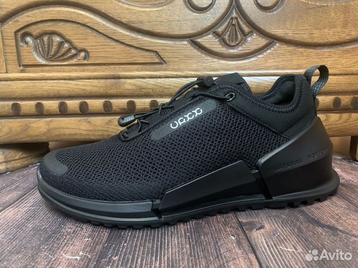 Кроссовки летние ecco biom