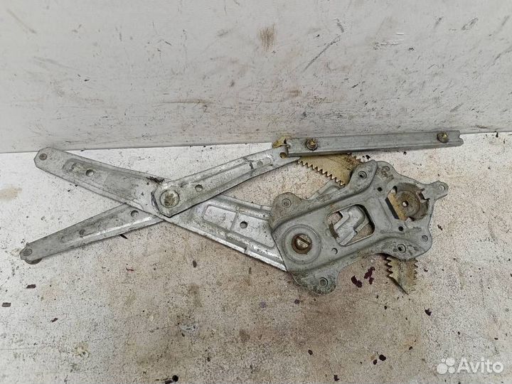 Стеклоподъемник электрический передний правый