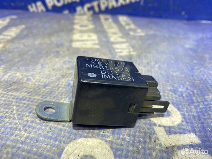 Реле Mitsubishi Pajero 2 внедорожник 1998