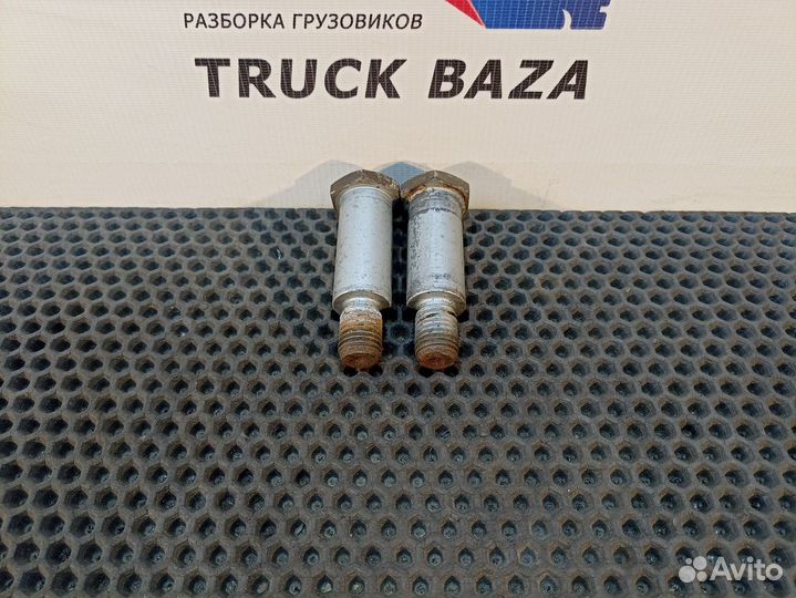 Комплект болтов переднего стабилизатора