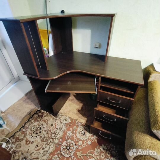 Продам стол бу