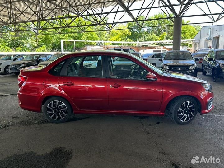 LADA Granta 1.6 МТ, 2022, 14 000 км