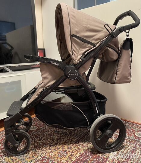 Прогулочная коляска peg perego book