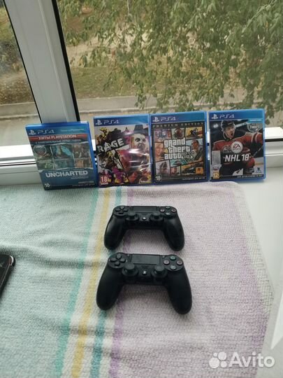 Sony playstation 4 pro 1tb