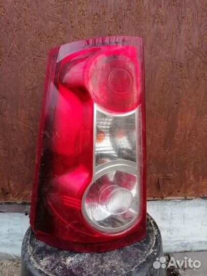 Фара задняя левая LADA largus