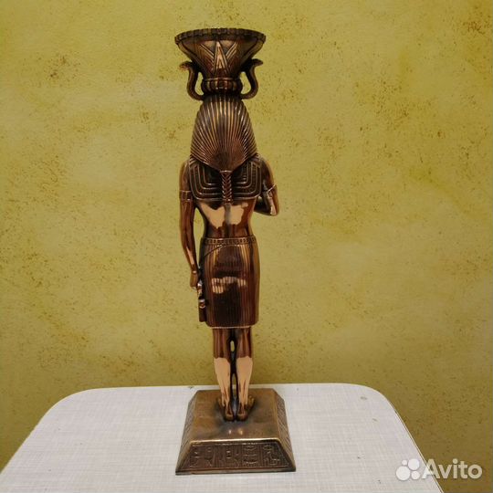 Статуэтка-подсвечник Фараон