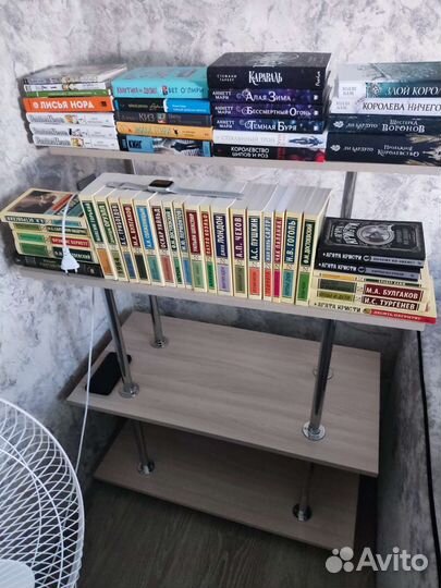 Полка для книг,цветов