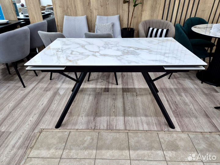 Большой кухонный стол Вегас