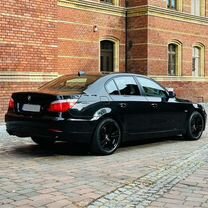 BMW 5 серия 3.0 AT, 2009, 110 000 км, с пробегом, цена 900 000 руб.