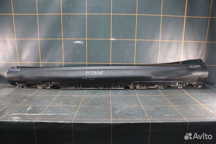 Накладка порога левая - BMW X6 F16