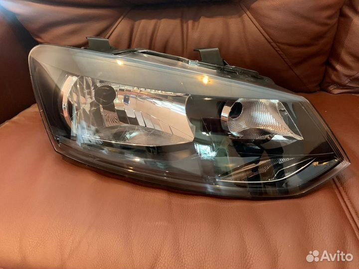 Фара левая правая Volkswagen Polo с корректором