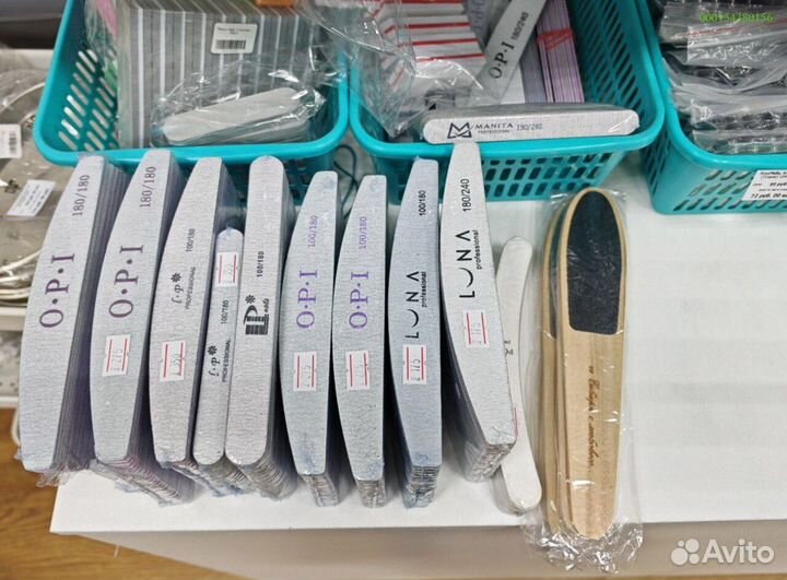 Расходники для маникюра: всё, что нужно