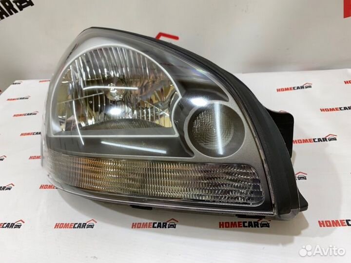 Фара передняя правая Hyundai Tucson JM