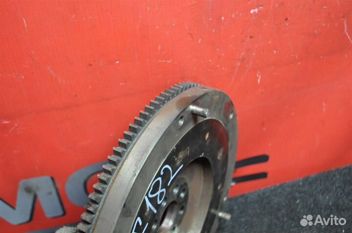 Маховик toyota auris ZRE151