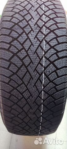 Nokian Tyres Hakkapeliitta R5 SUV 275/40 R21
