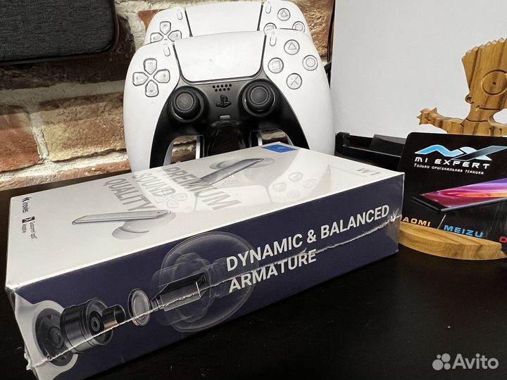 Мобильный телефон