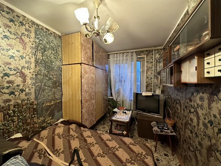 2-к. квартира, 48 м², 4/9 эт.