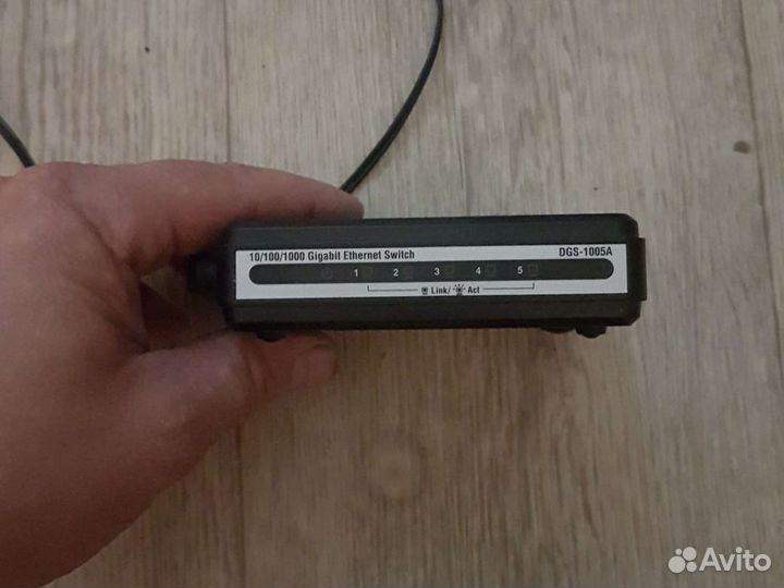 Гигабииный свитч (коммутатор) dgs-1005a