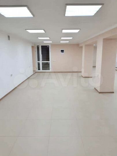 Торговая площадь, 200 м²