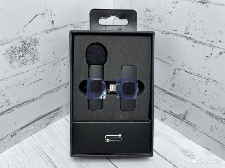 Микрофон петличный беспроводной новый