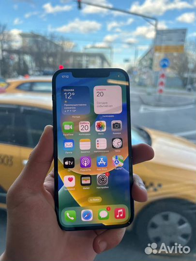 iPhone 12, 64 ГБ