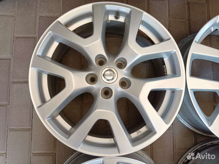 Литьё оригинал Nissan r-18 (5x114,3) 4 шт