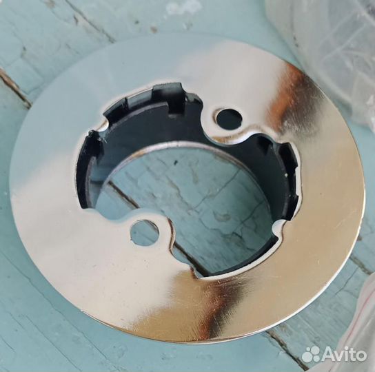 Крепление для стойки бара