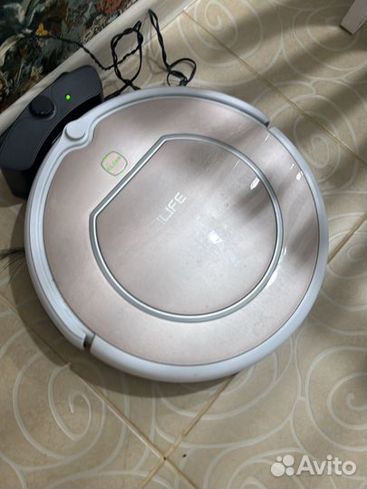 Робот пылесос
