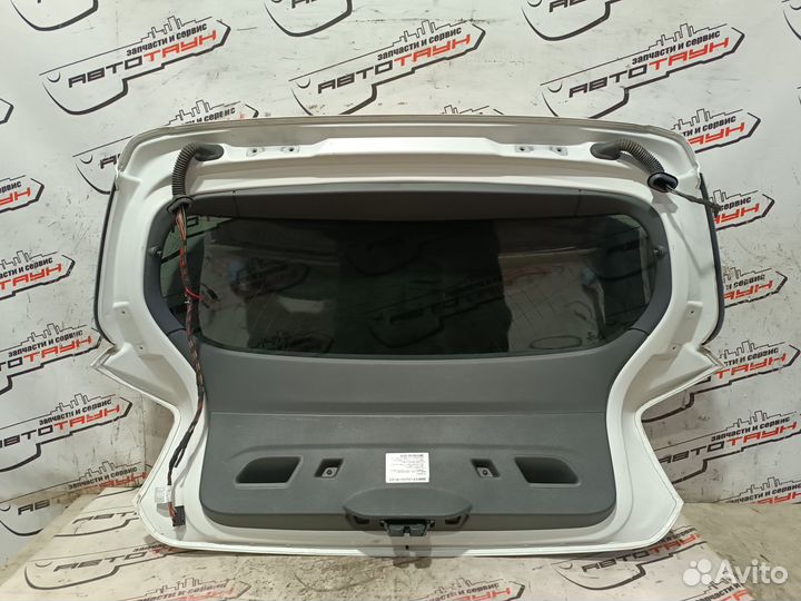 Дверь задняя BMW 1-series F20 F21 41007305470 1 модель белый KE482