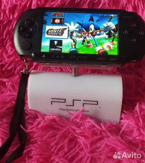 Sony PSP E1008 + 16 GB + Комплект