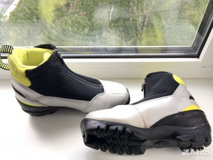 Лыжные ботинки Fischer XJ Sprint детские EU35