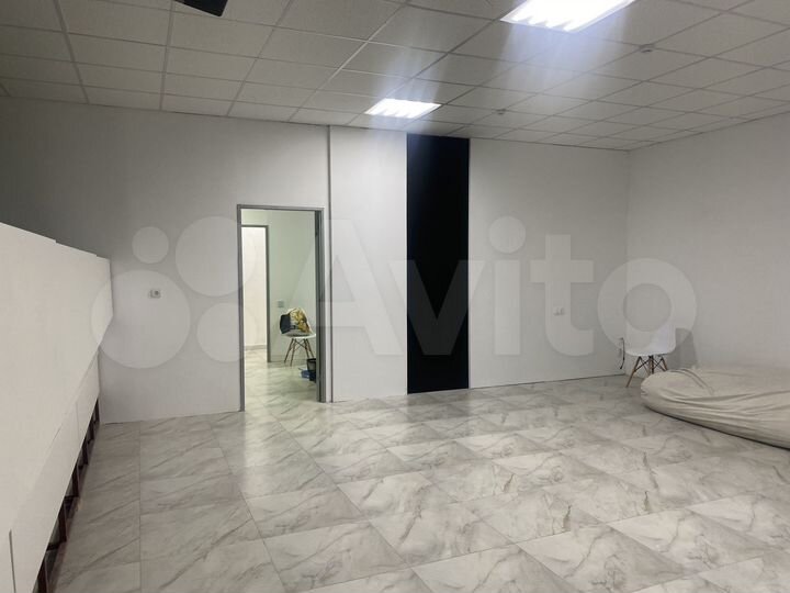 Свободного назначения, 70 м²