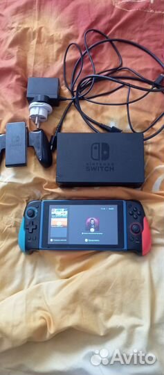 Nintendo Switch rev 1 прошитая