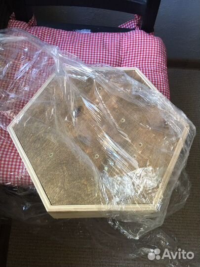 Полочка декоративная