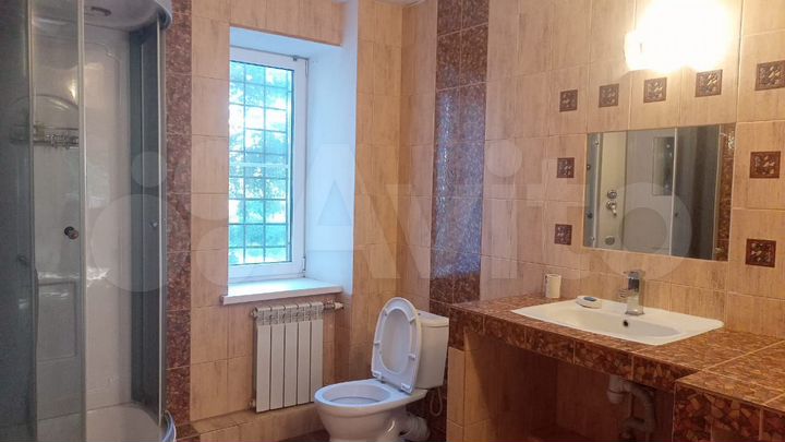 2-к. квартира, 76 м², 2/5 эт.