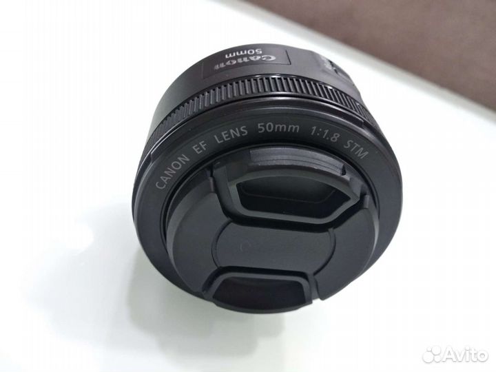 Canon EF 50mm f/1.8 STM