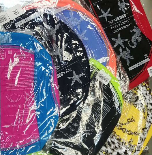 Шапочки и очки для бассейна