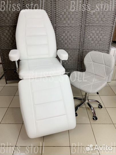 Косметологическое кресло + стул. Комплект