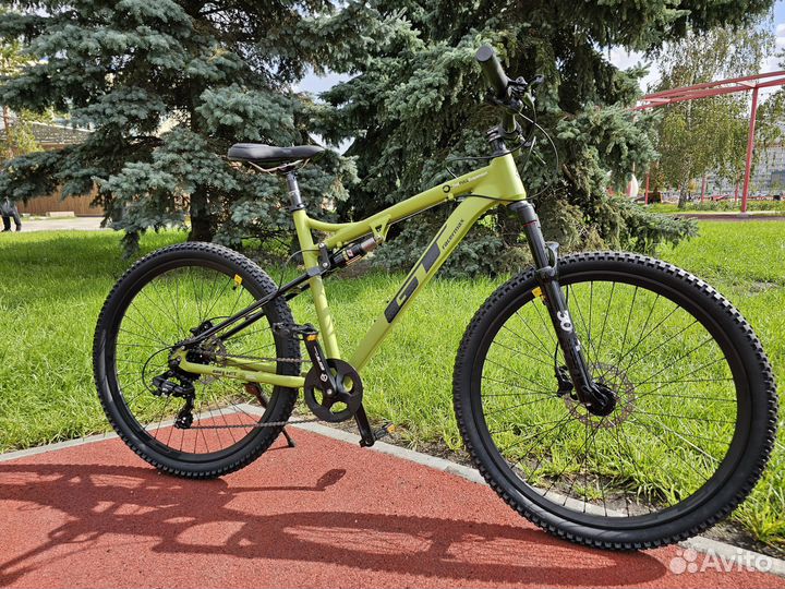 Велосипед GT Зеленый